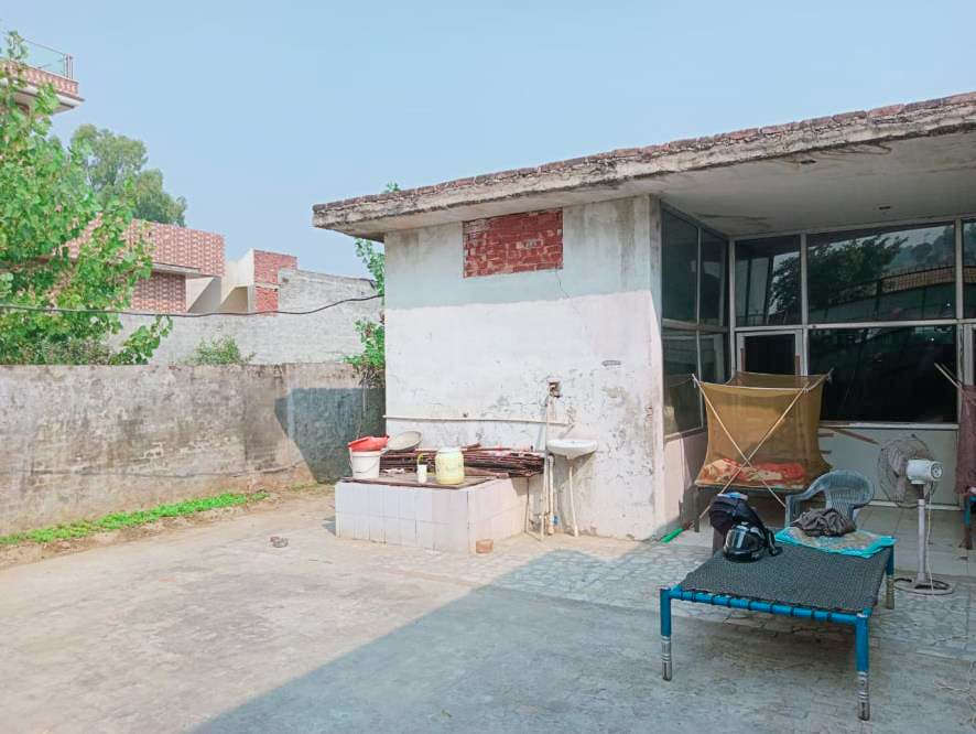 Property Photos 14