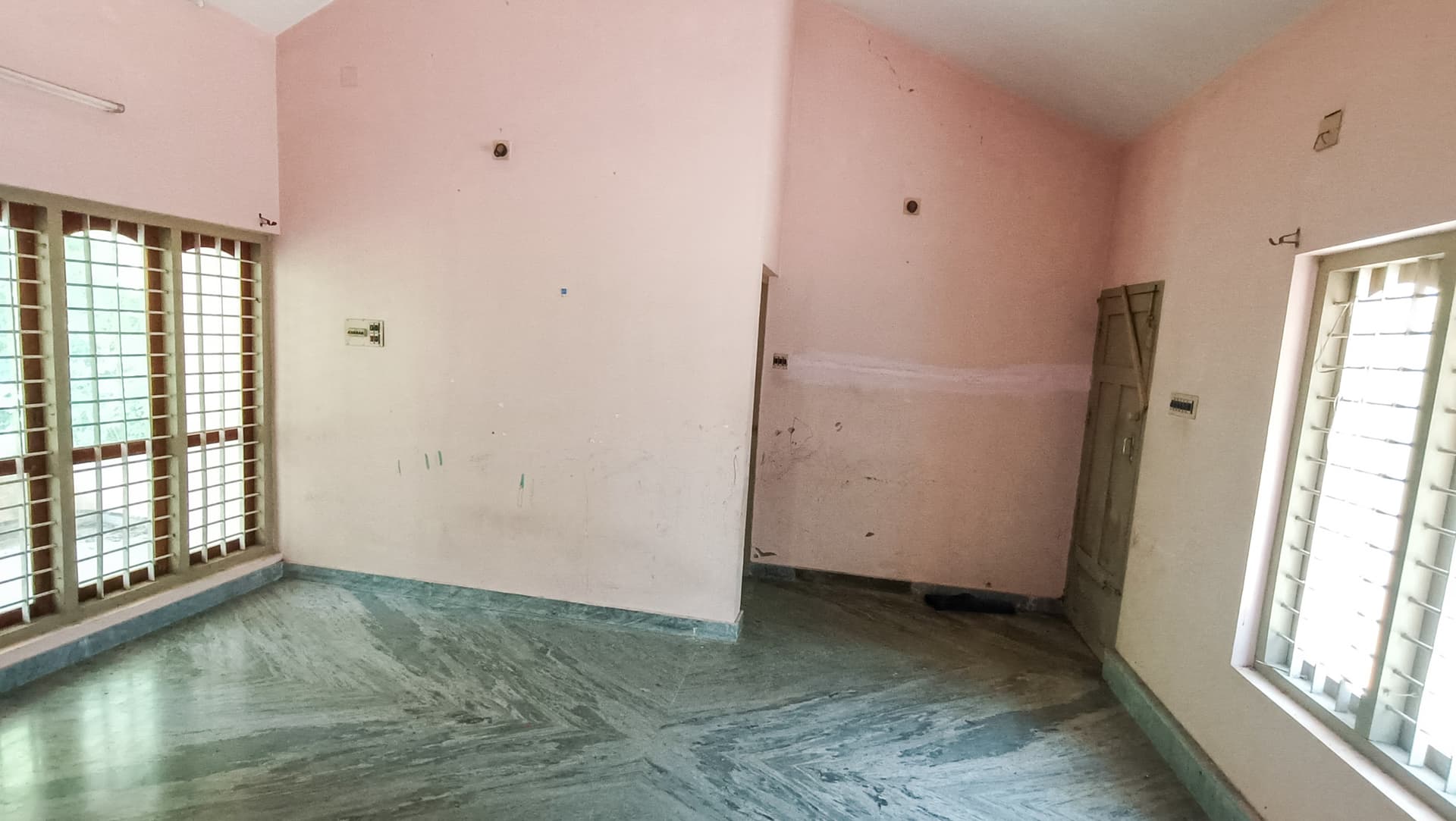 Property Photos 8