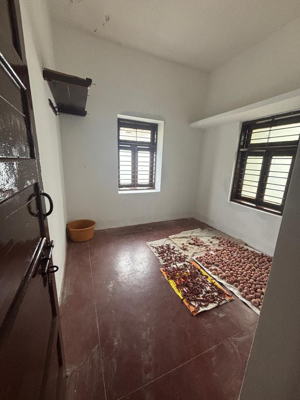 Property Photos 6