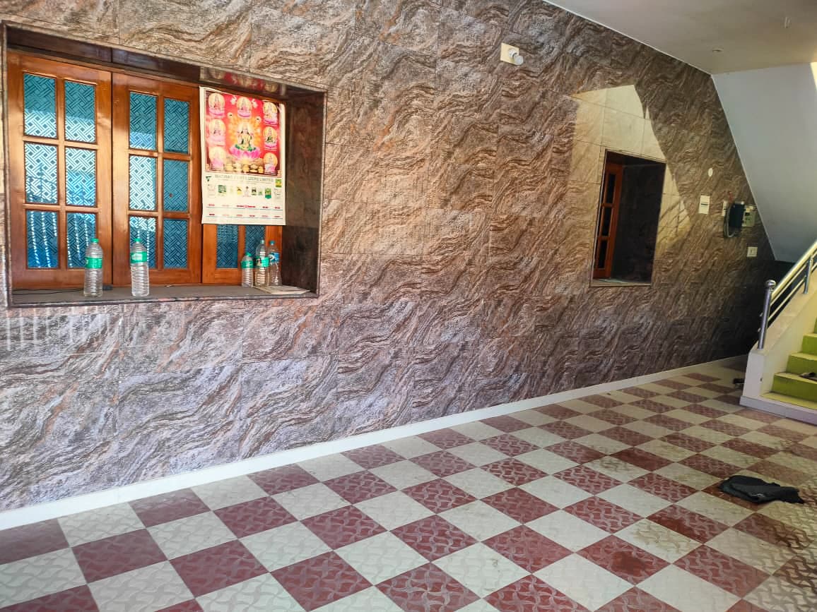 Property Photos 7