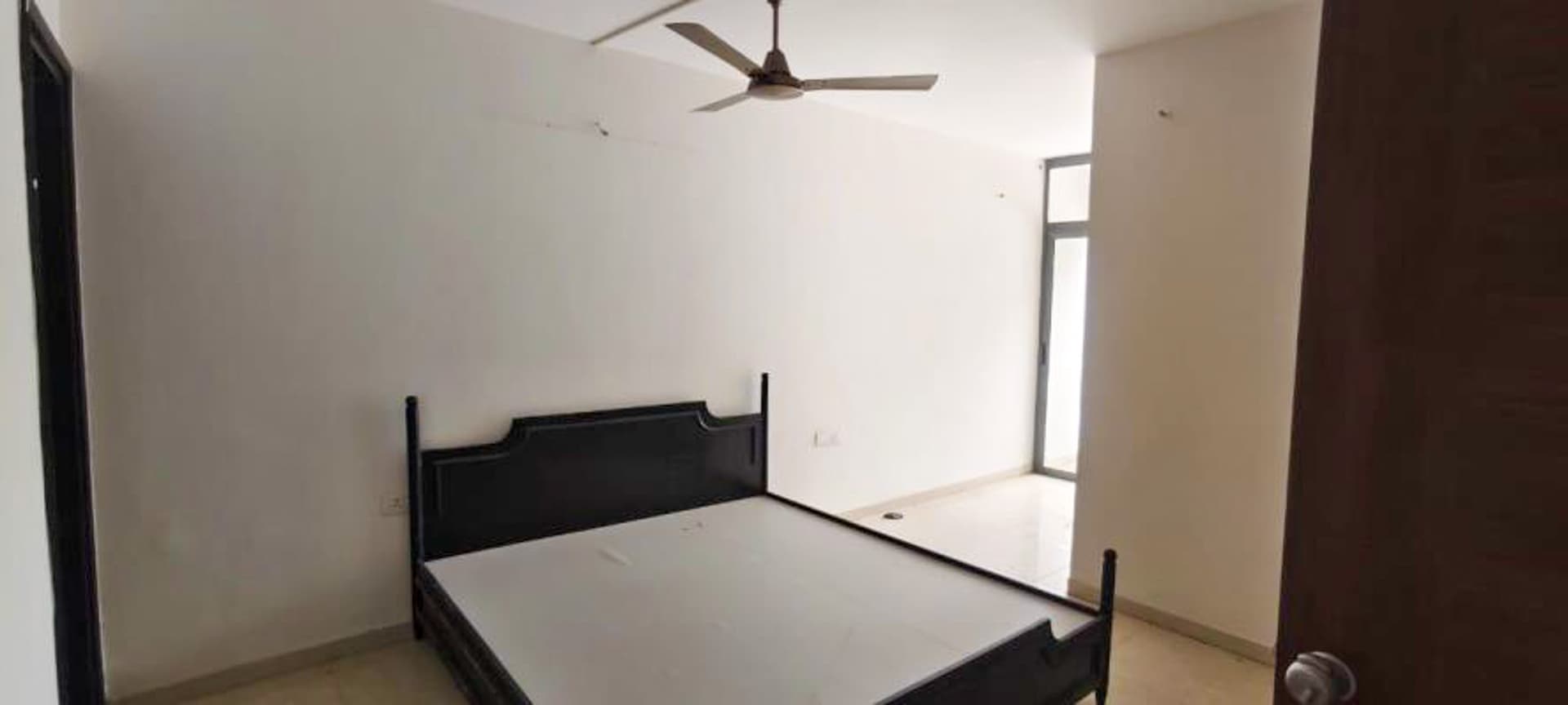 Property Photos 9