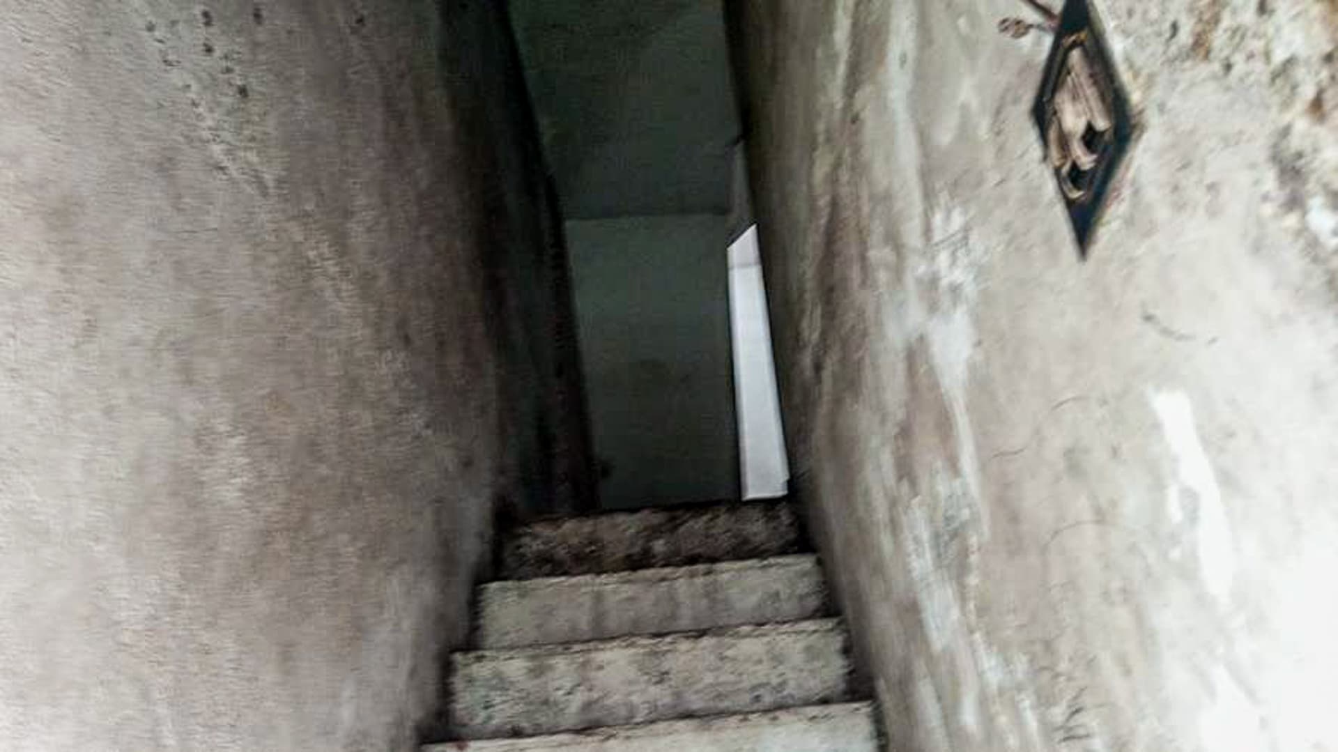 Property Photos 9
