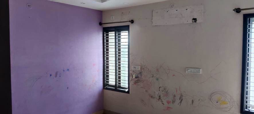 Property Photos 7