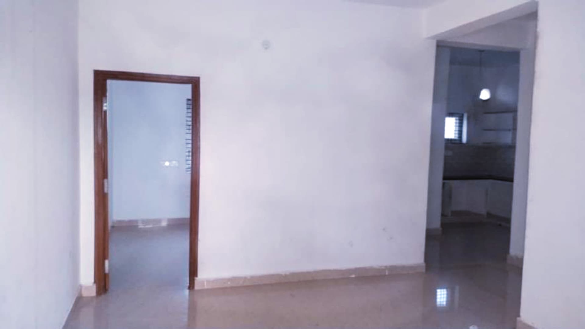 Property Photos 25
