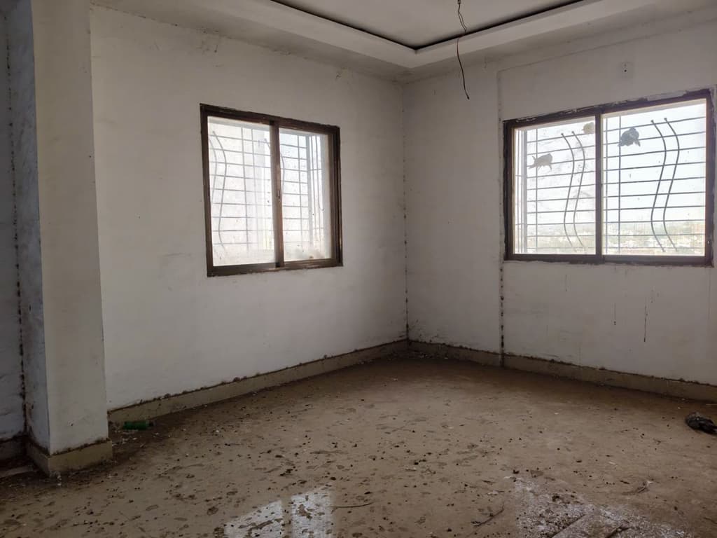 Property Photos 25