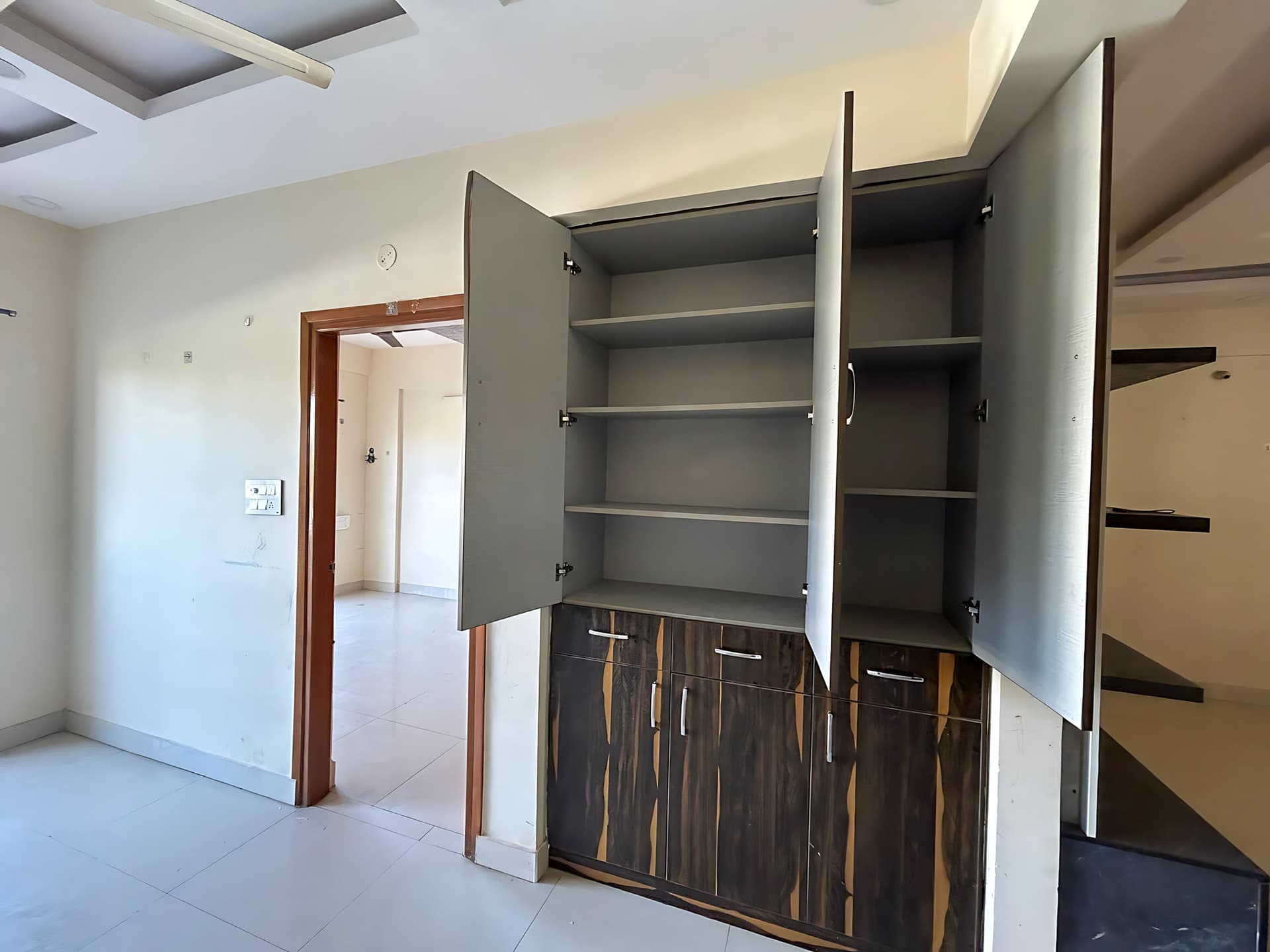 Property Photos 12