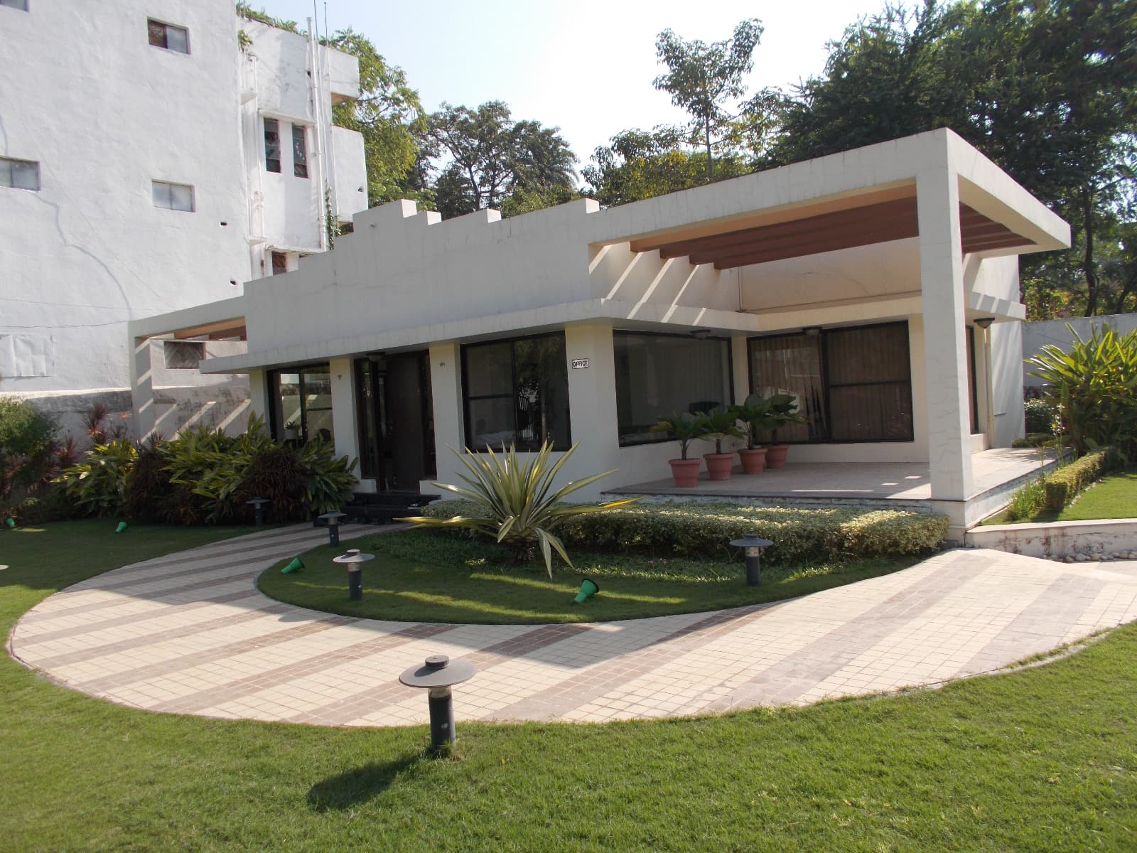 Property Photos 10