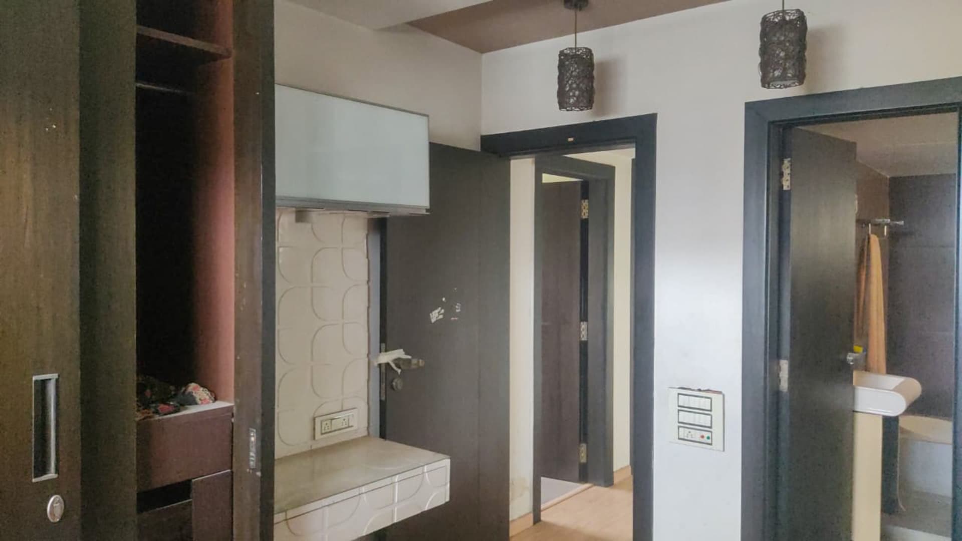 Property Photos 8
