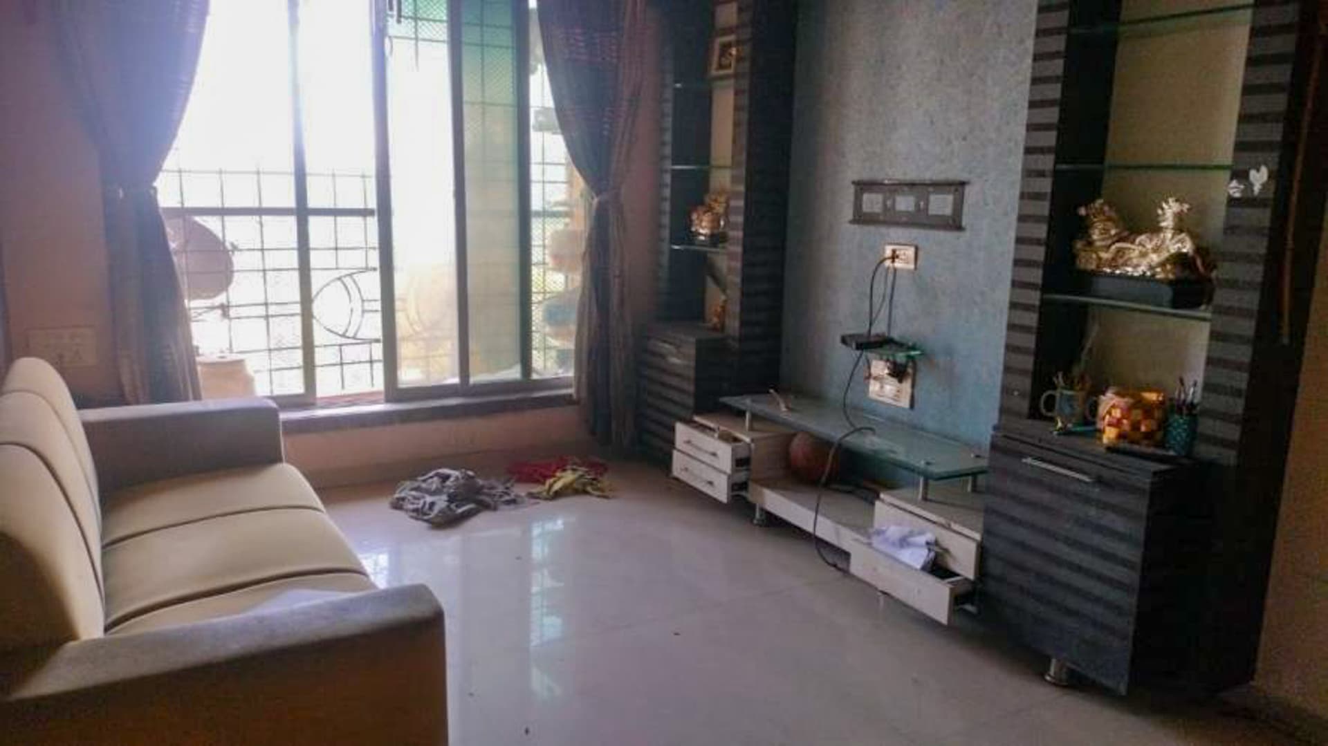 Property Photos 6