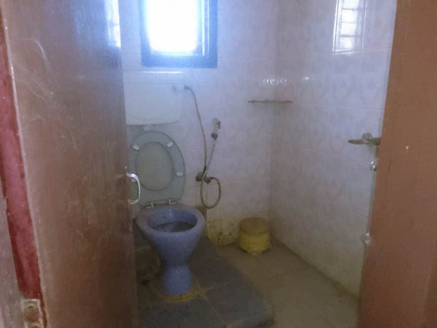 Property Photos 6