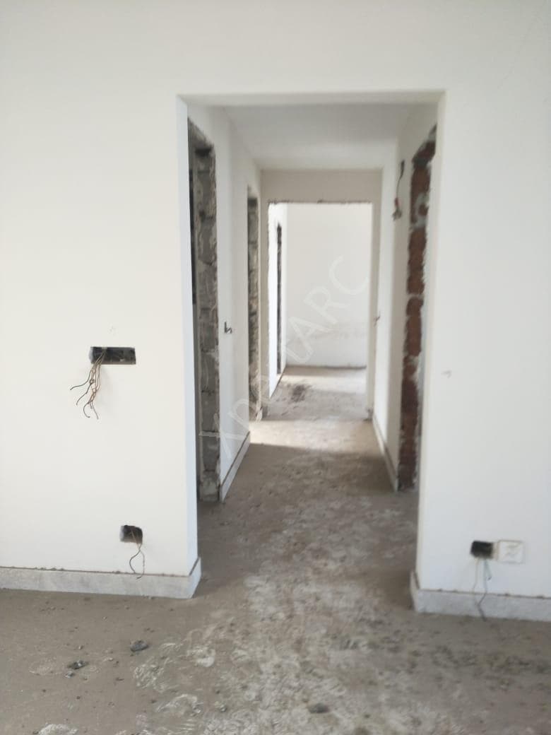 Property Photos 23