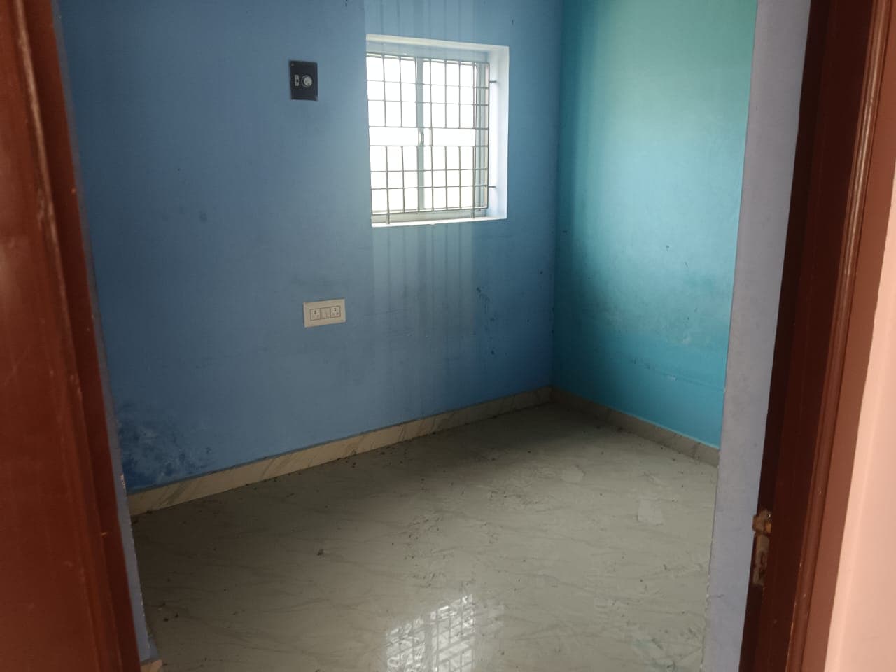 Property Photos 8