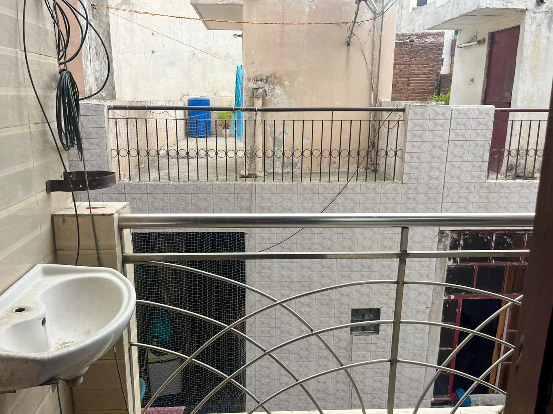 Property Photos 7