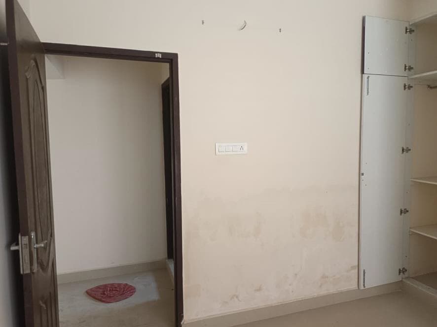 Property Photos 9