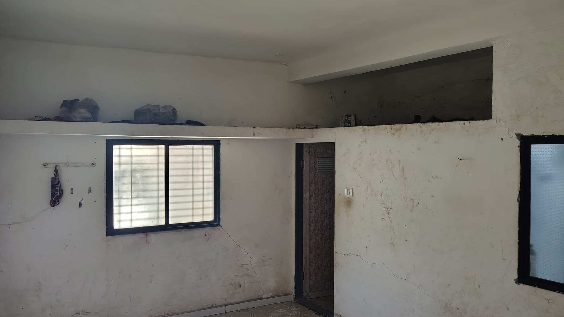 Property Photos 8
