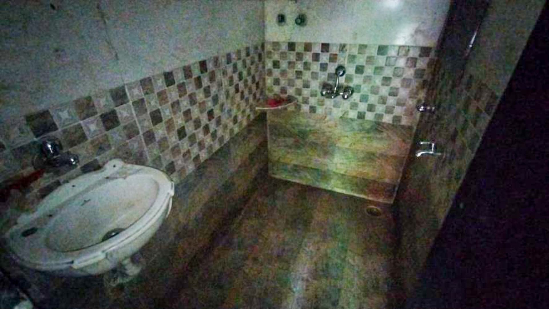 Property Photos 11