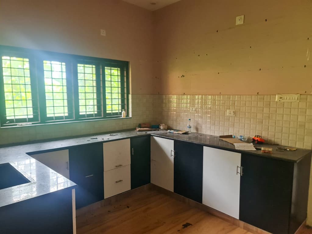 Property Photos 22