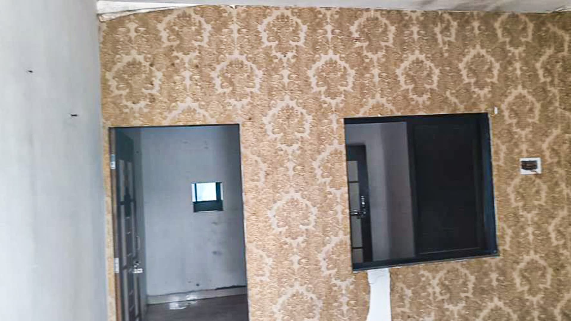 Property Photos 7