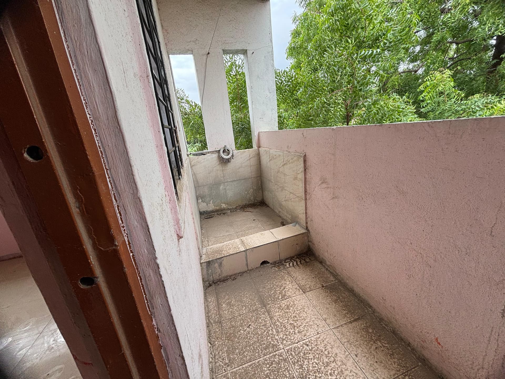 Property Photos 6