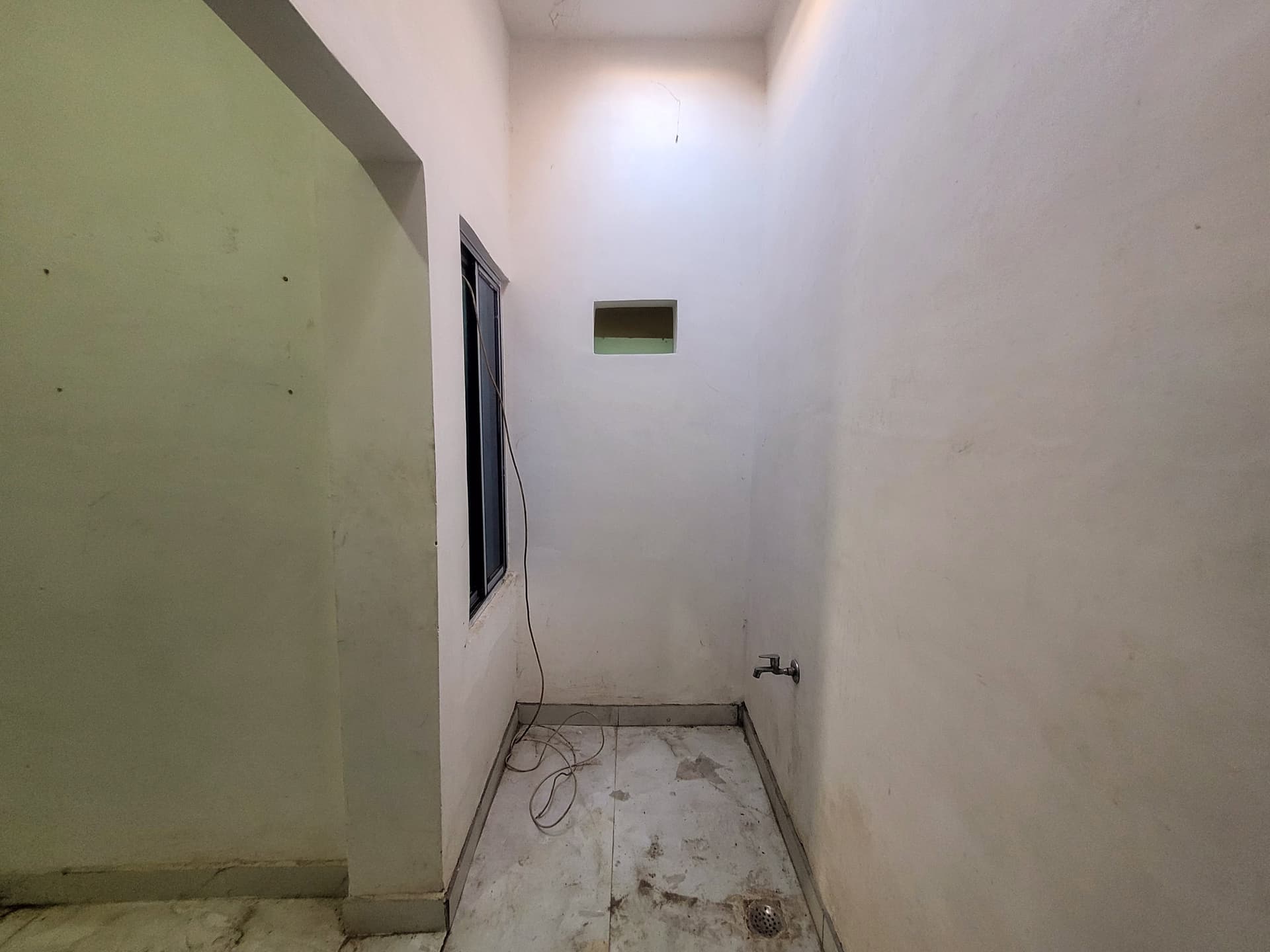 Property Photos 16