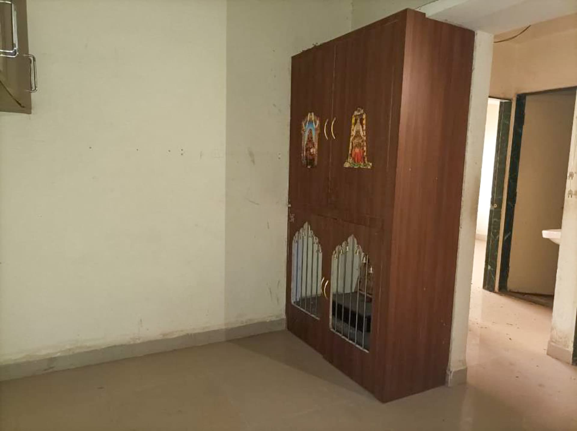 Property Photos 11