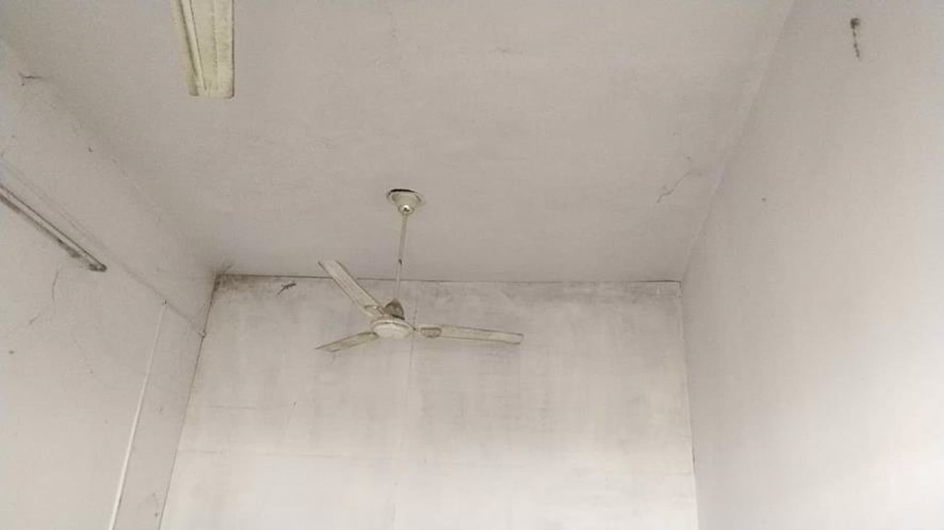 Property Photos 6