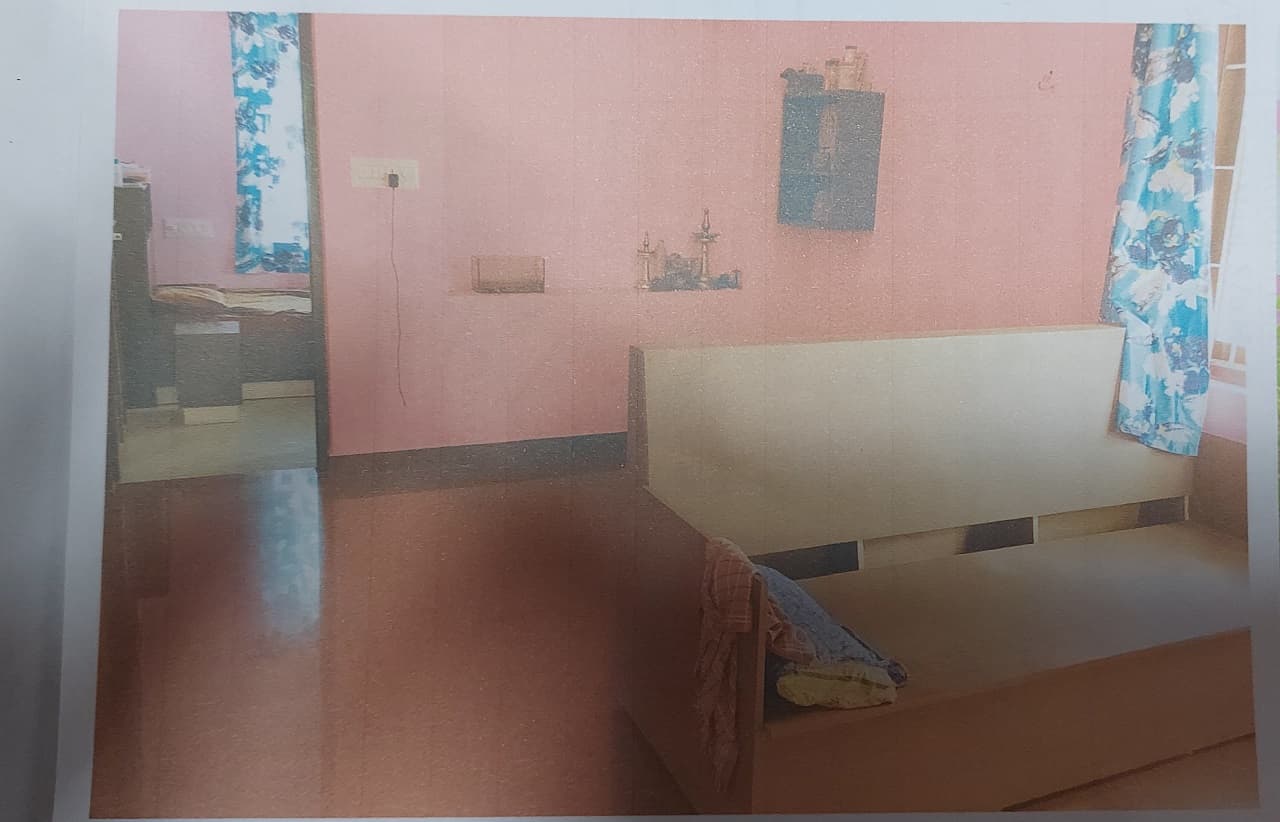 Property Photos 7