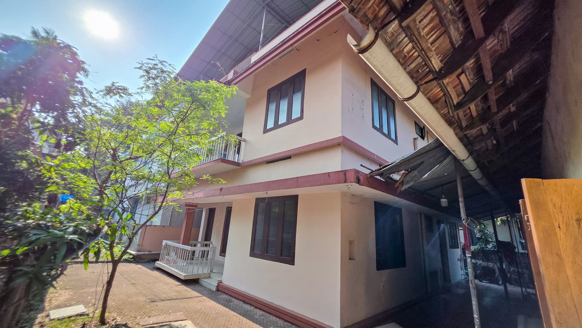 Property Photos 1