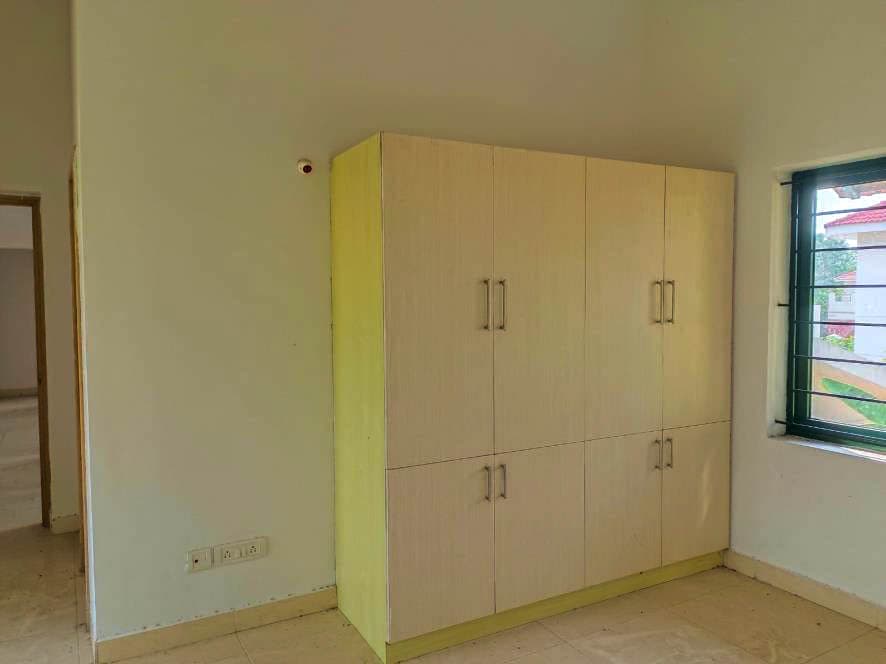 Property Photos 17