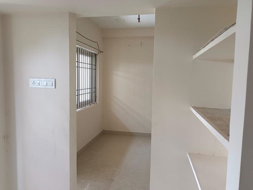 Property Photos 18