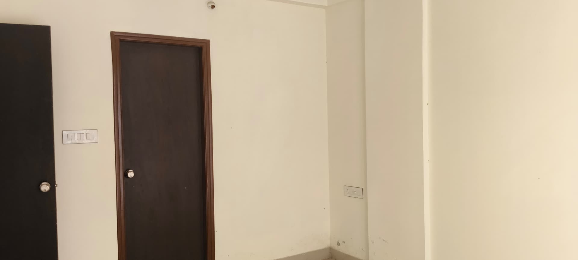 Property Photos 6