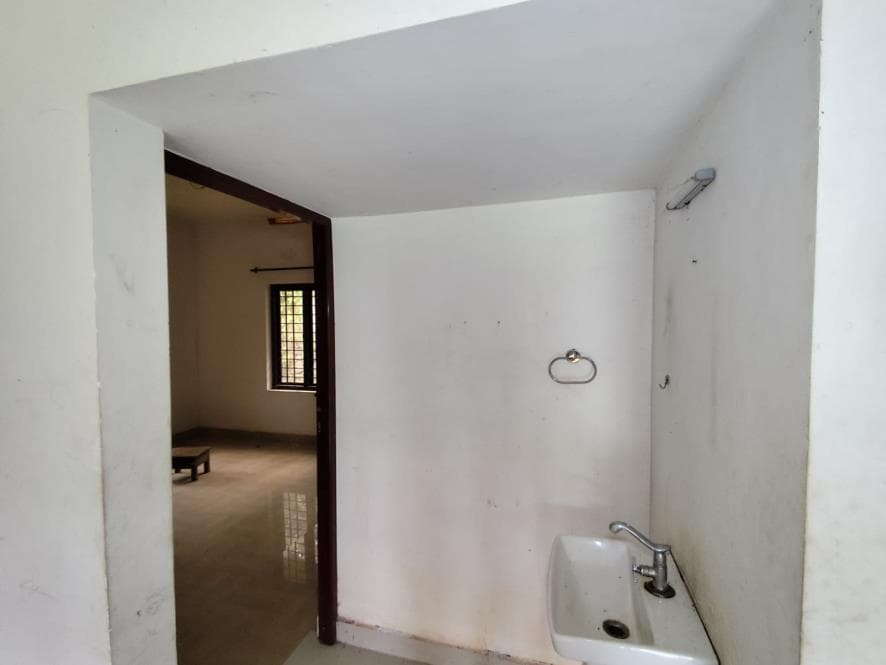 Property Photos 5