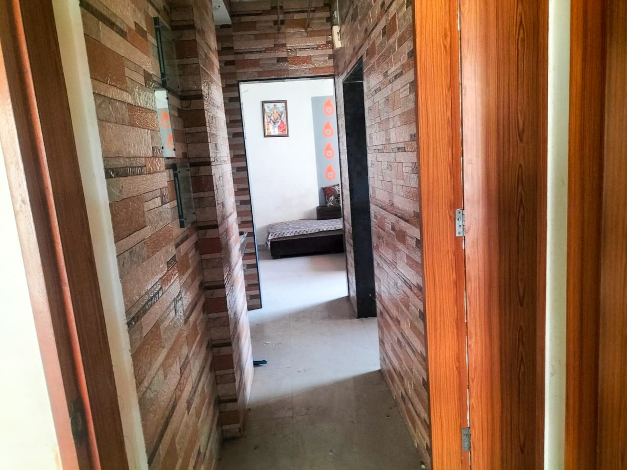 Property Photos 9