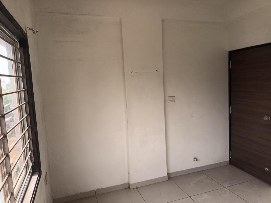 Property Photos 18