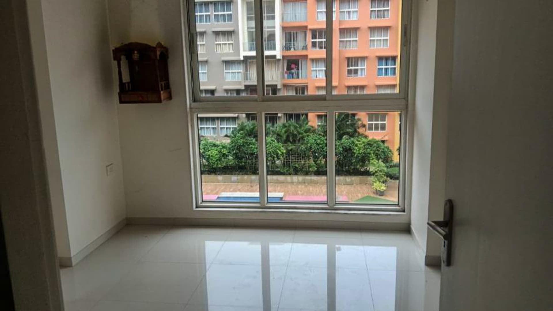 Property Photos 17