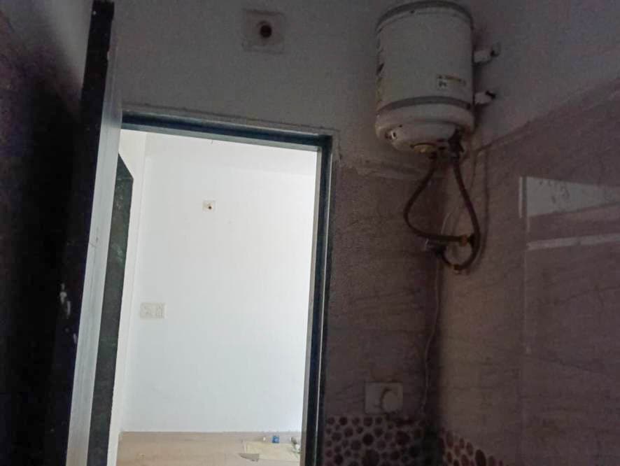 Property Photos 16