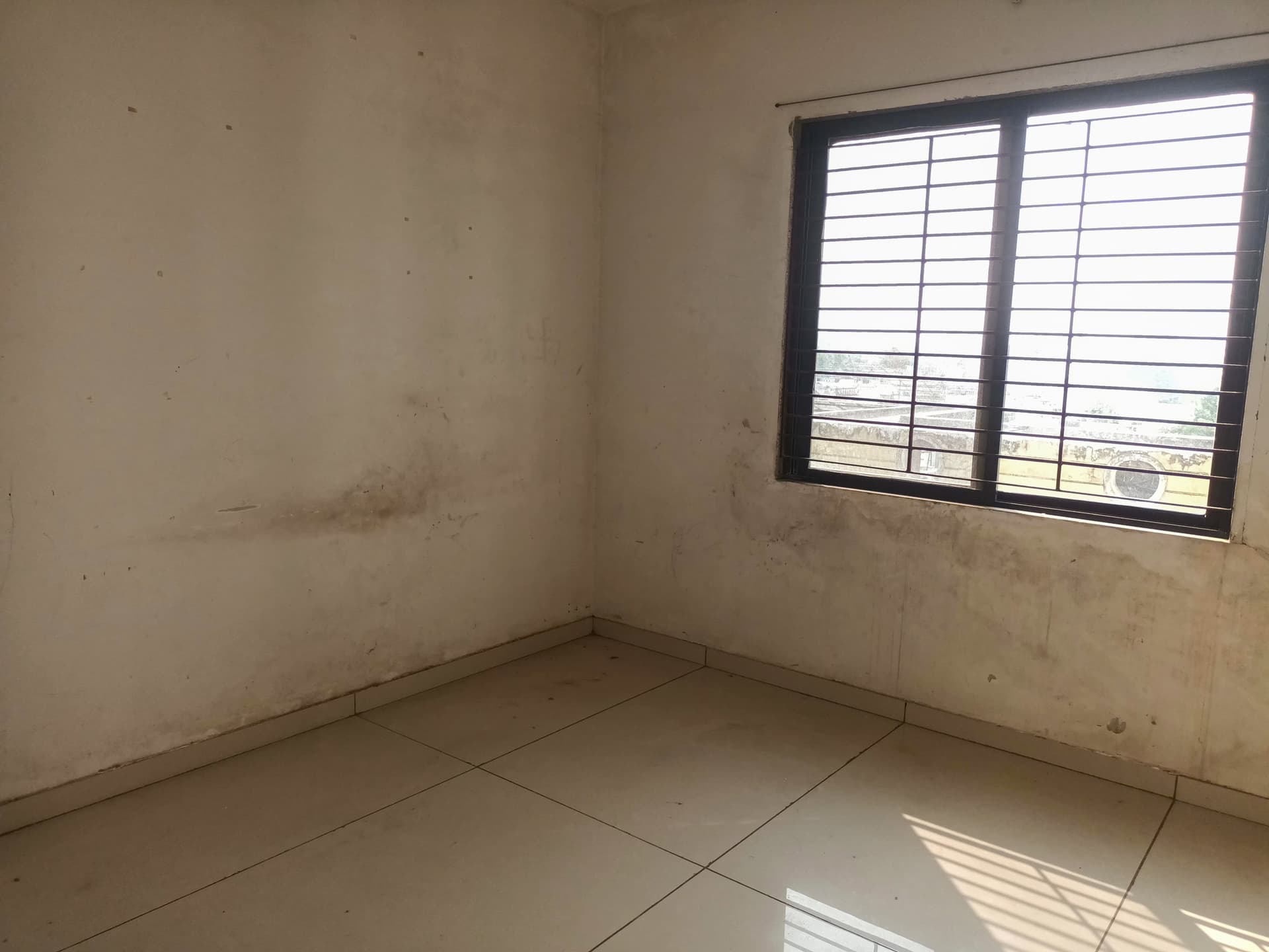 Property Photos 9