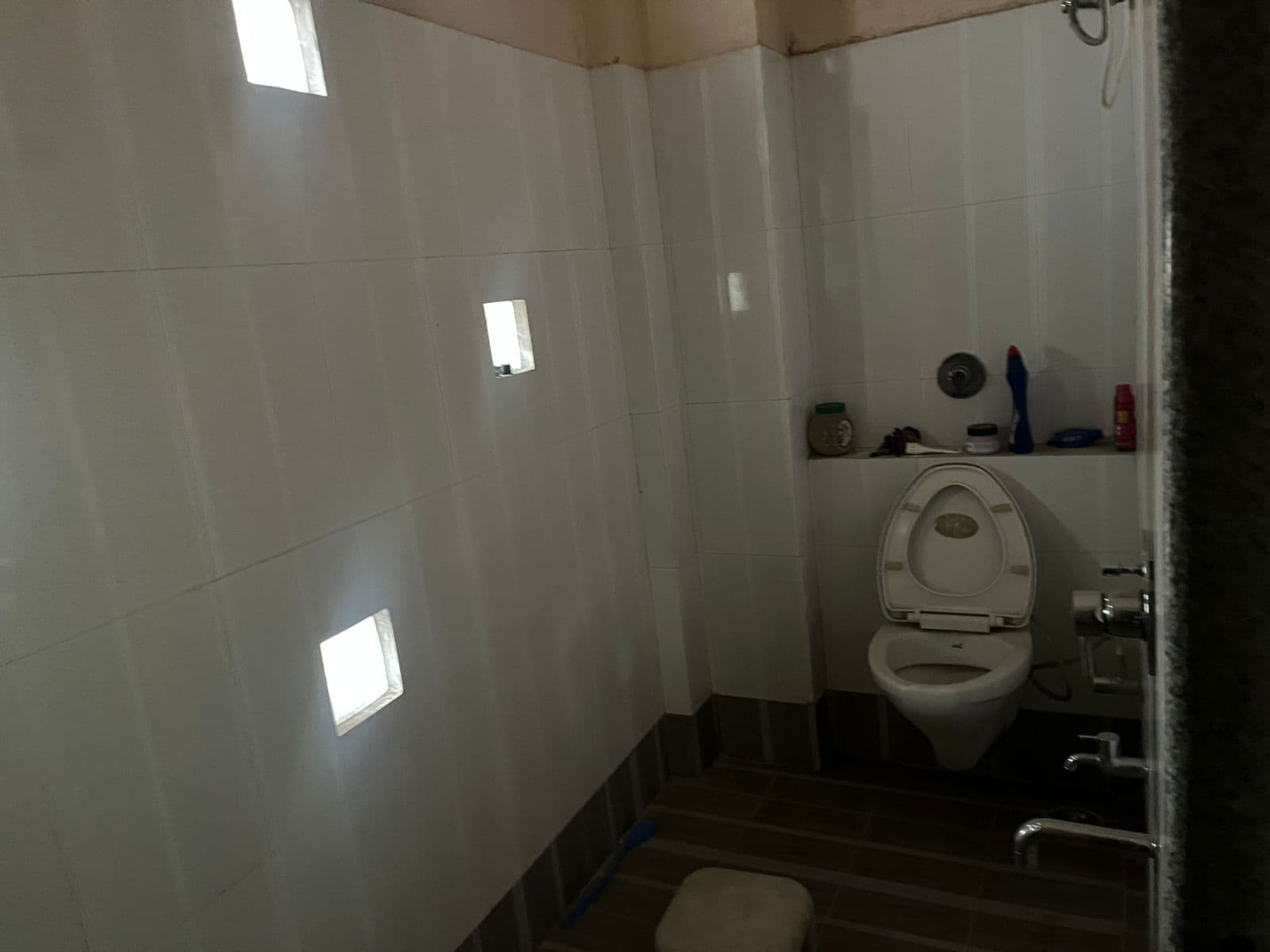Property Photos 6