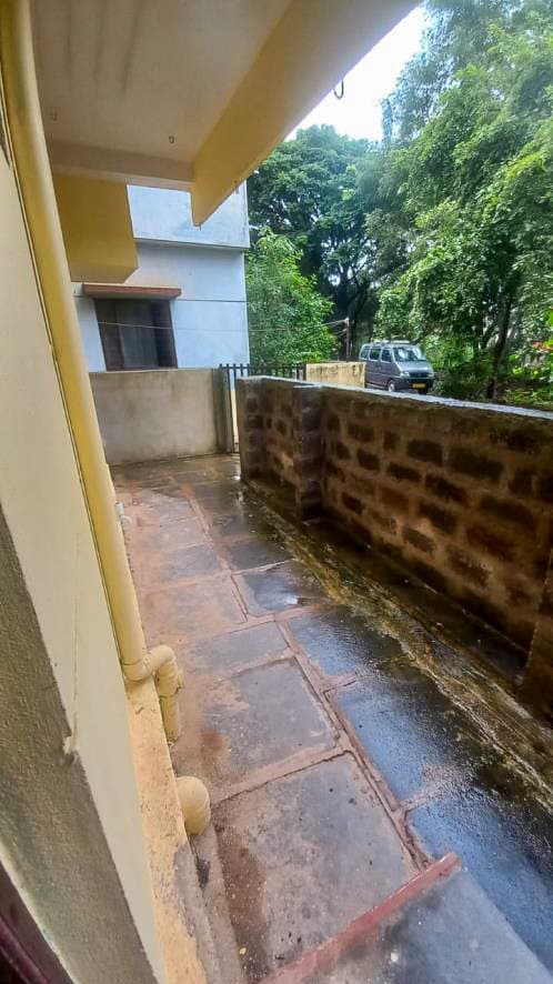 Property Photos 6