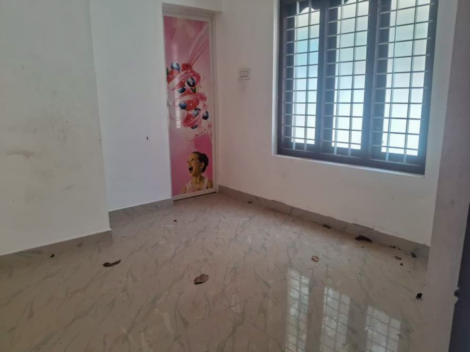 Property Photos 12