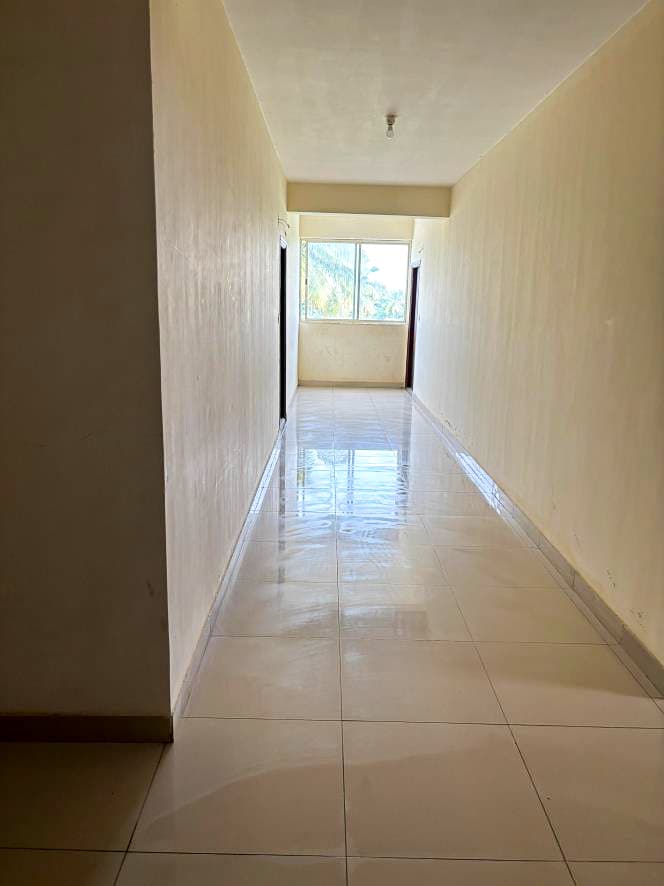 Property Photos 14