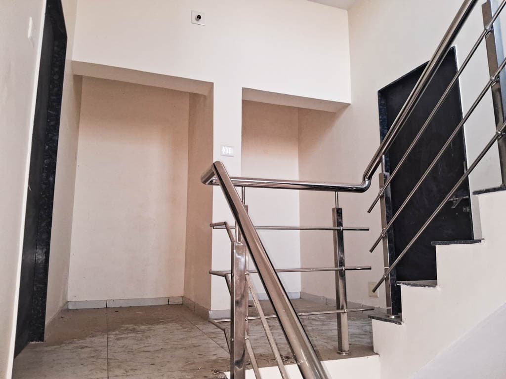 Property Photos 11