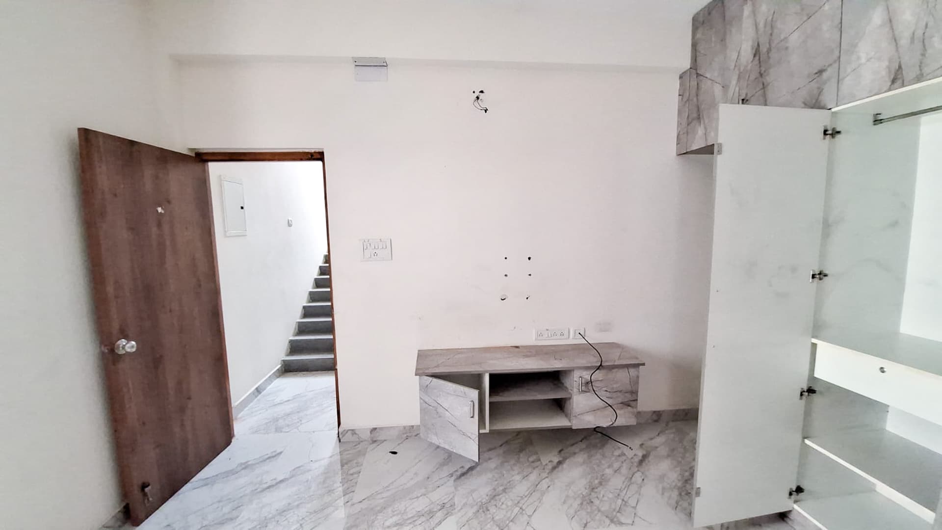 Property Photos 4