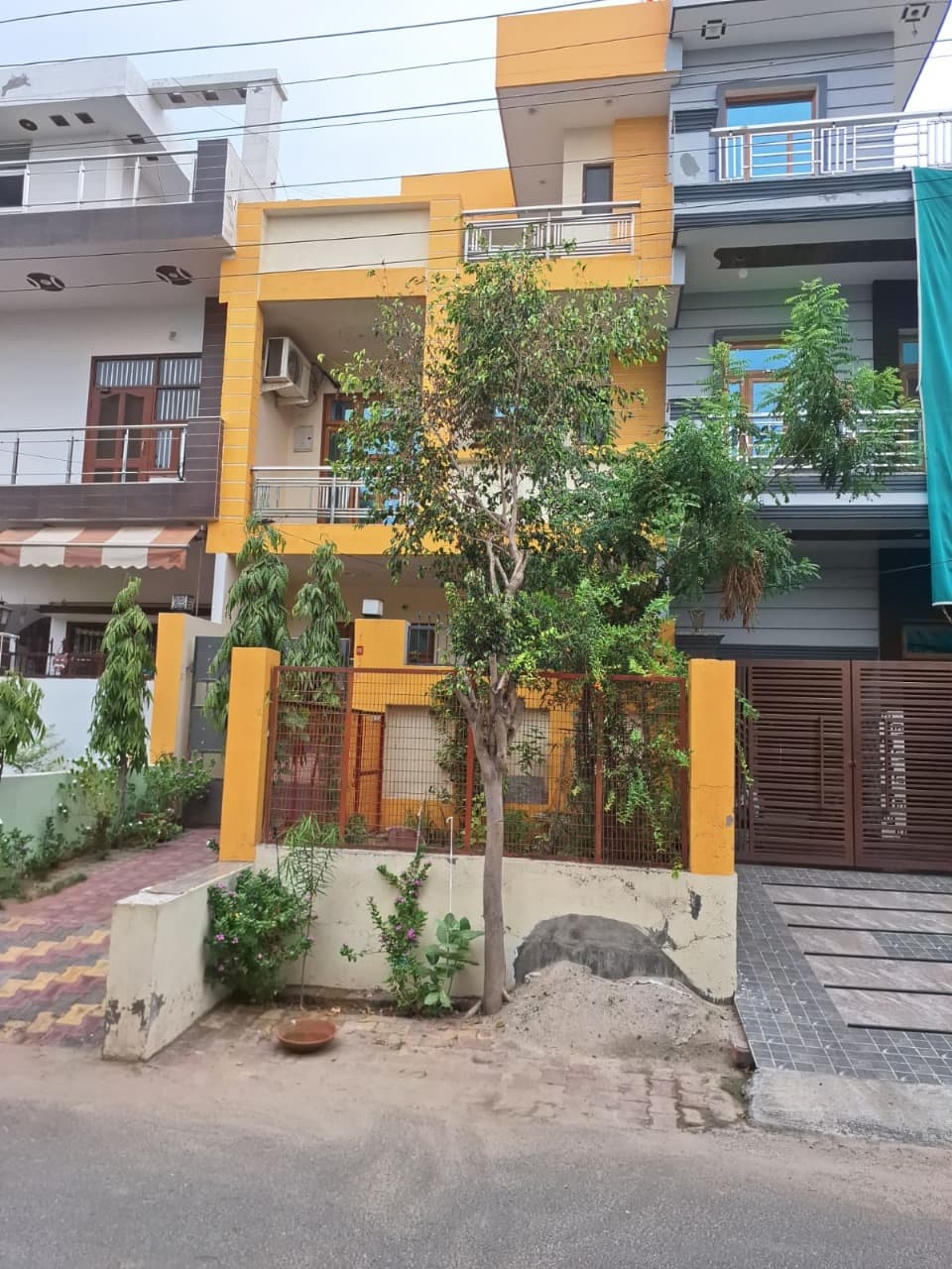 Property Photos 1