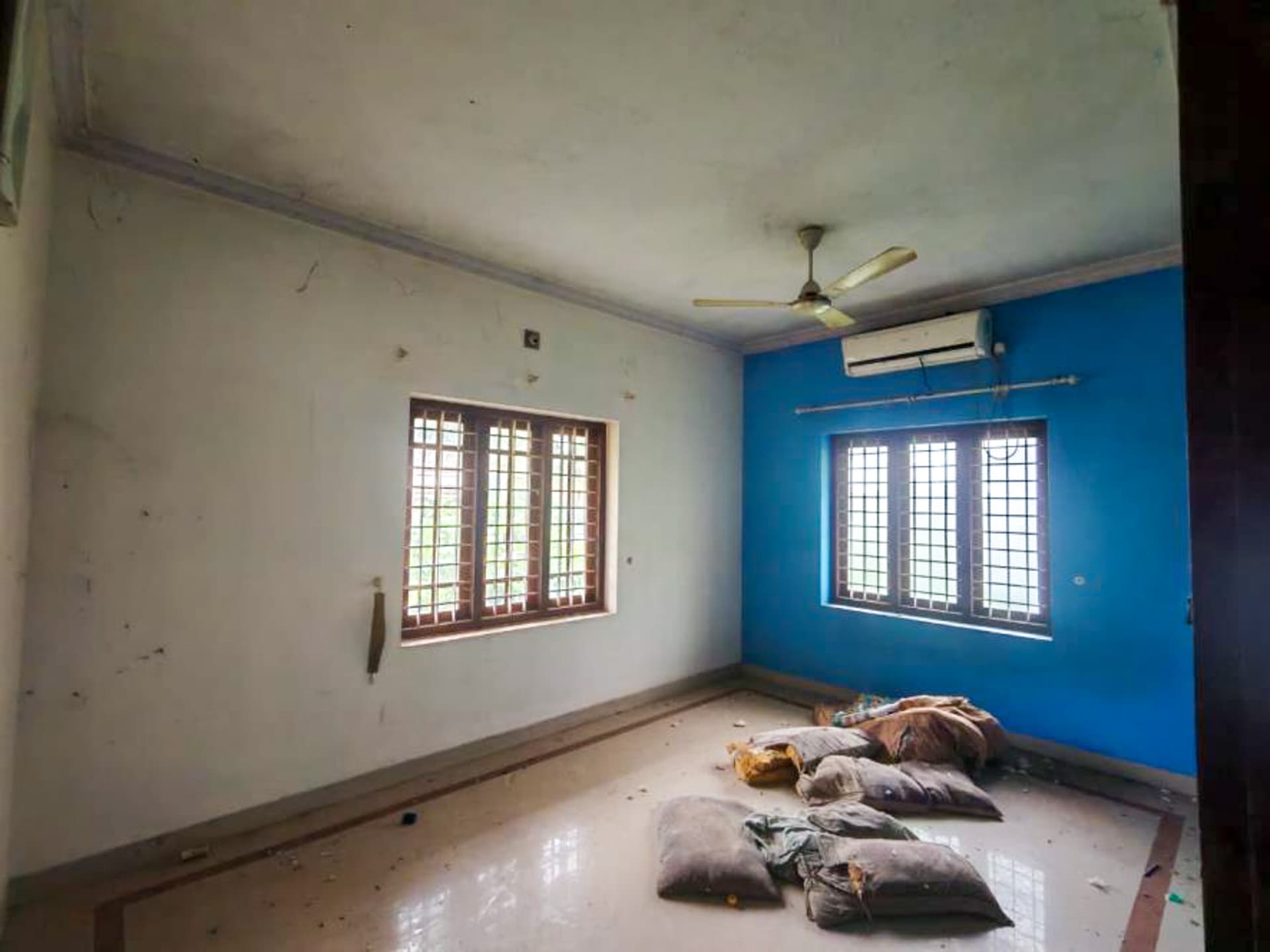 Property Photos 9