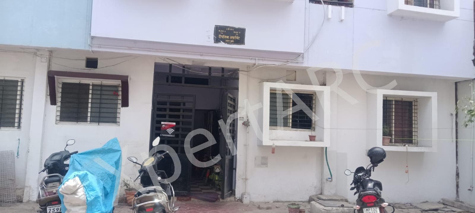 Property Photos 9