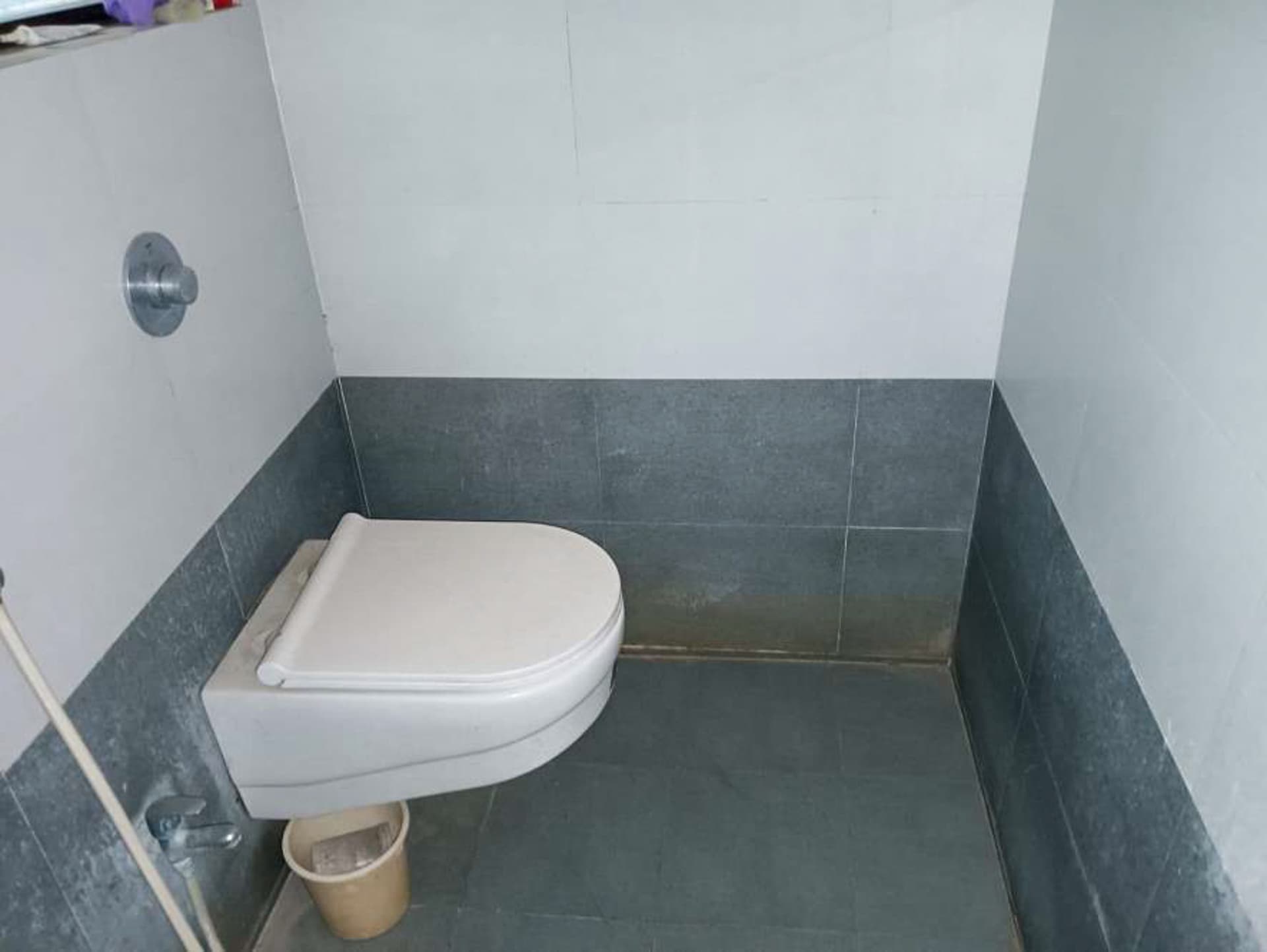 Property Photos 8