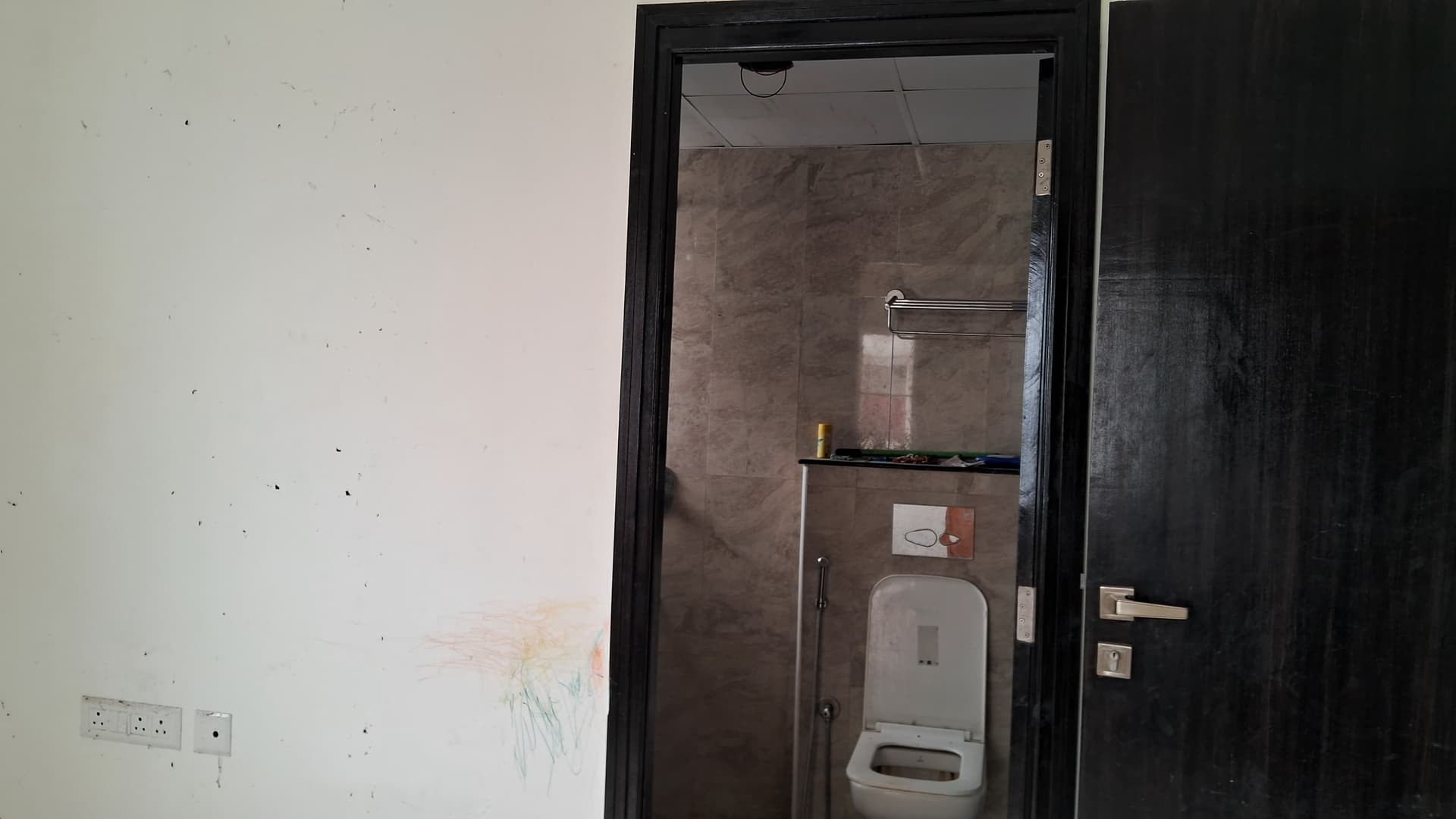 Property Photos 8