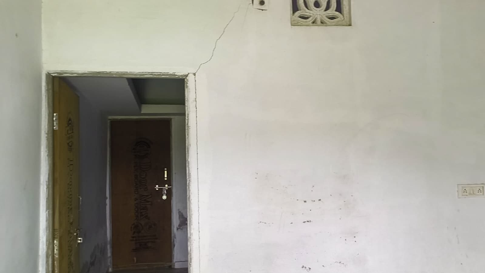 Property Photos 9