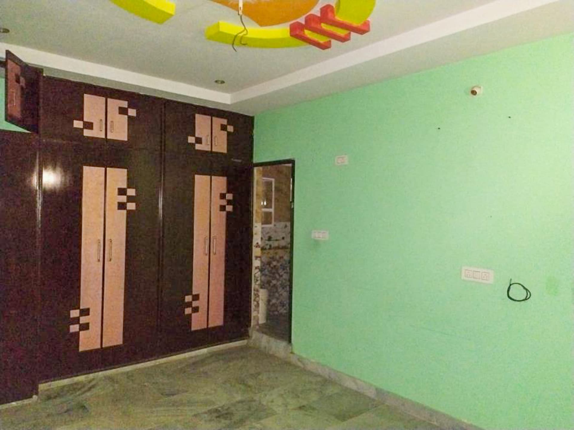 Property Photos 9